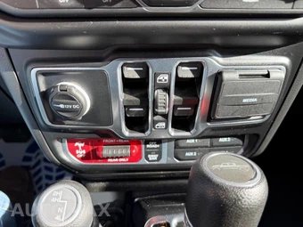 2021 Jeep Gladiator Rubicon Crew Cab Short Bed - miniatura 32
