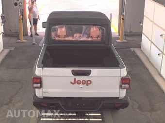2021 Jeep Gladiator Sport Crew Cab Medium Bed - miniatura 5