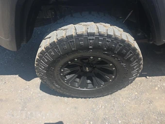 2021 Jeep Gladiator Sport Crew Cab Medium Bed - miniatura 10