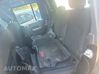 2021 Jeep Gladiator Sport Crew Cab Medium Bed - miniatura 16
