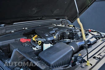 2021 Jeep Gladiator Sport Crew Cab Medium Bed - miniatura 17