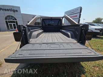 2021 Jeep Gladiator Sport S Edition Crew Cab Medium Bed - miniatura 14