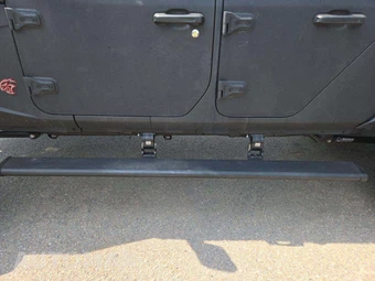 2021 Jeep Gladiator Sport S Edition Crew Cab Medium Bed - miniatura 22