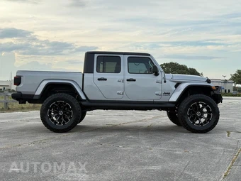 2021 Jeep Gladiator Sport S Edition Crew Cab Medium Bed - miniatura 10