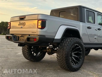 2021 Jeep Gladiator Sport S Edition Crew Cab Medium Bed - miniatura 45
