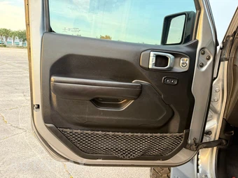 2021 Jeep Gladiator Sport S Edition Crew Cab Medium Bed - miniatura 66