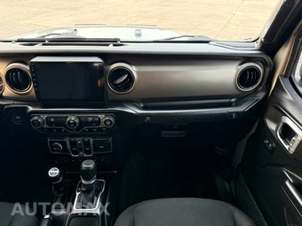 2021 Jeep Gladiator Sport S Edition Crew Cab Medium Bed - miniatura 80