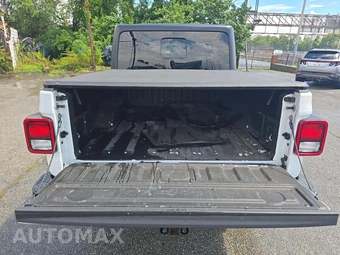 2021 Jeep Gladiator Sport S Edition Crew Cab Medium Bed - miniatura 11