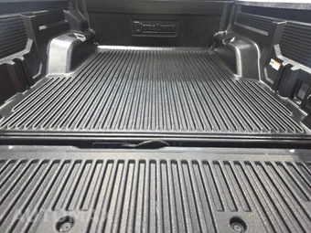 2021 Jeep Gladiator Sport S Edition Crew Cab Medium Bed - miniatura 16