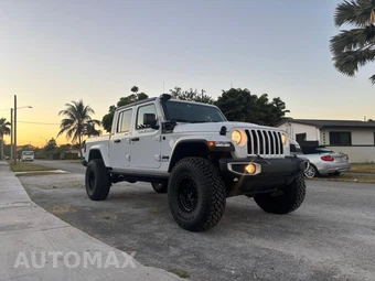 2021 Jeep Gladiator Sport S Edition Crew Cab Short Bed - car from the USA, Manheim Buy-Now listing at AUTOMAX