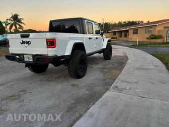 2021 Jeep Gladiator Sport S Edition Crew Cab Short Bed - miniatura 3