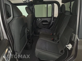 2021 Jeep Gladiator Willys Crew Cab Medium Bed - miniatura 13