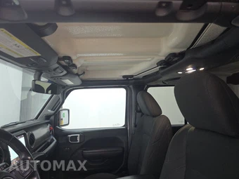 2021 Jeep Gladiator Willys Crew Cab Medium Bed - miniatura 18