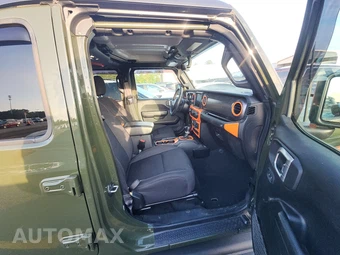 2021 Jeep Gladiator Willys Crew Cab Medium Bed - miniatura 8