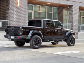 2021 Jeep Gladiator Willys Crew Cab Medium Bed - miniatura 3