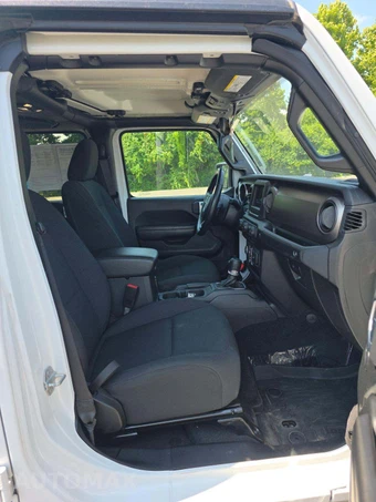 2021 Jeep Gladiator Willys Crew Cab Medium Bed - miniatura 15