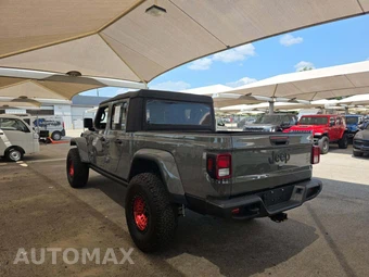 2021 Jeep Gladiator Willys Crew Cab Medium Bed - miniatura 2