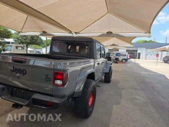 2021 Jeep Gladiator Willys Crew Cab Medium Bed - miniatura 3