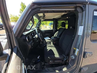 2021 Jeep Gladiator Willys Crew Cab Medium Bed - miniatura 3