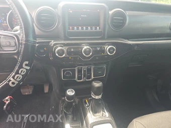 2021 Jeep Gladiator Willys Crew Cab Medium Bed - miniatura 11