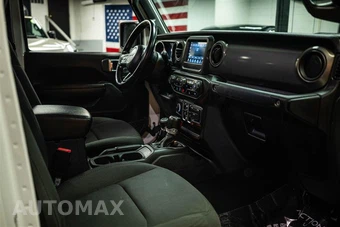 2021 Jeep Gladiator Willys Crew Cab Medium Bed - miniatura 12