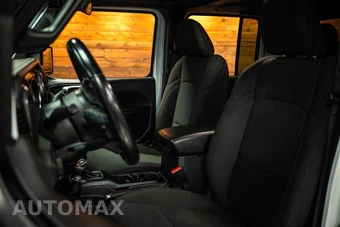 2021 Jeep Gladiator Willys Crew Cab Medium Bed - miniatura 9