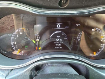 2021 Jeep Grand Cherokee Altitude - miniatura 6