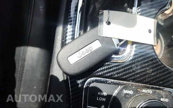 2021 Jeep Grand Cherokee Altitude - miniatura 14