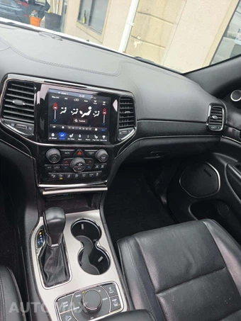 2021 Jeep Grand Cherokee High Altitude Edition - miniatura 10