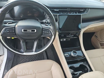 2021 Jeep Grand Cherokee L Limited - miniatura 11