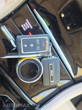 2021 Jeep Grand Cherokee L Limited - miniatura 8