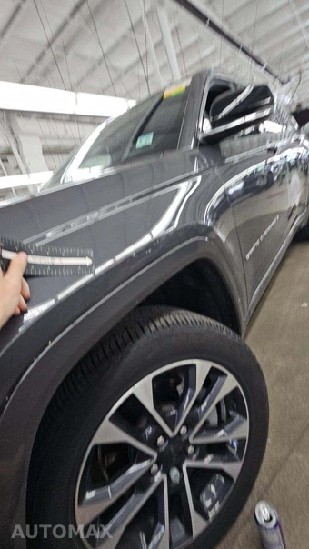 2021 Jeep Grand Cherokee L Overland - miniatura 24