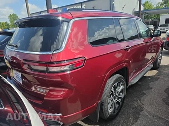 2021 Jeep Grand Cherokee L Overland - miniatura 4