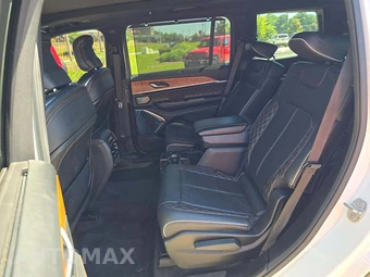 2021 Jeep Grand Cherokee L Summit Reserve Edition - miniatura 13