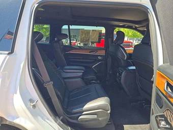 2021 Jeep Grand Cherokee L Summit Reserve Edition - miniatura 17