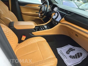 2021 Jeep Grand Cherokee L Summit Reserve Edition - miniatura 19