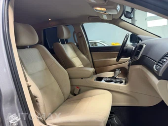 2021 Jeep Grand Cherokee Laredo E Edition - miniatura 21