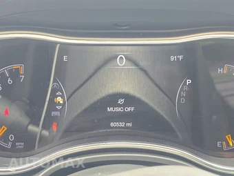 2021 Jeep Grand Cherokee Laredo E Edition - miniatura 12
