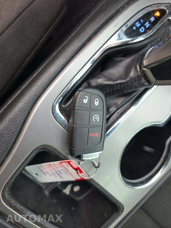 2021 Jeep Grand Cherokee Laredo E Edition - miniatura 8