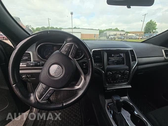 2021 Jeep Grand Cherokee Laredo E Edition – miniatura 11