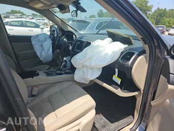 2021 Jeep Grand Cherokee Laredo E Edition - miniatura 8