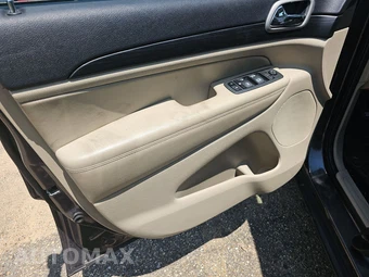 2021 Jeep Grand Cherokee Laredo E Edition - miniatura 9