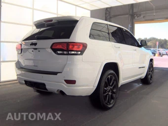 2021 Jeep Grand Cherokee Laredo X - miniatura 4