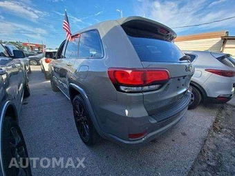 2021 Jeep Grand Cherokee Laredo X - miniatura 2