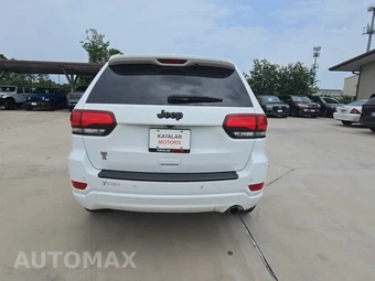 2021 Jeep Grand Cherokee Laredo X - miniatura 4