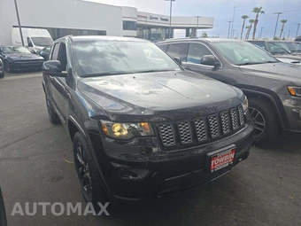 2021 Jeep Grand Cherokee Laredo X - miniatura 4