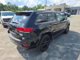 2021 Jeep Grand Cherokee Laredo X - miniatura 3