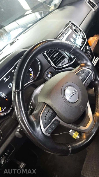 2021 Jeep Grand Cherokee Laredo X - miniatura 24