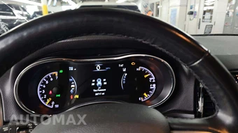 2021 Jeep Grand Cherokee Laredo X - miniatura 31
