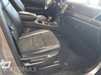 2021 Jeep Grand Cherokee Laredo X - miniatura 8